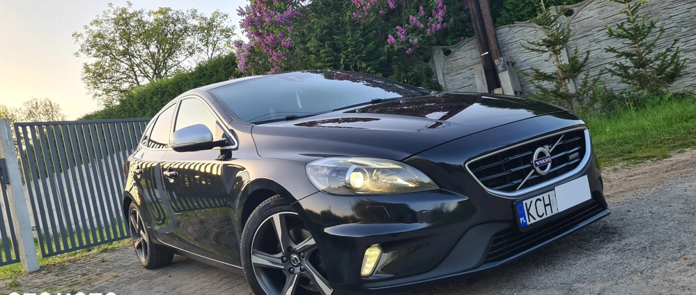 Volvo V40 cena 44900 przebieg: 229000, rok produkcji 2015 z Nowy Dwór Gdański małe 742